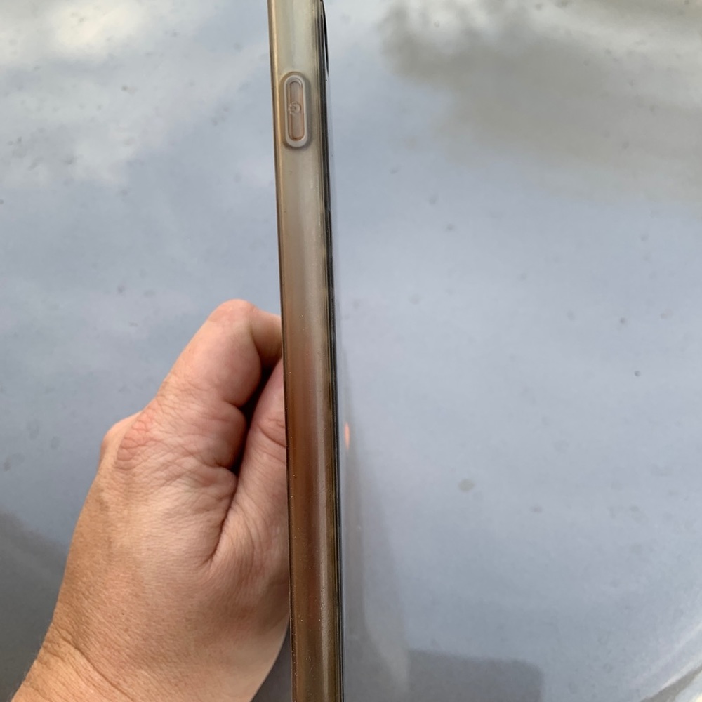iPhone 7 Plus case - Picture 3 of 4